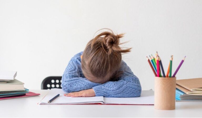 Mamme a Milano Spazio Young biblioteca Sormani calendario Fatiche scolastiche