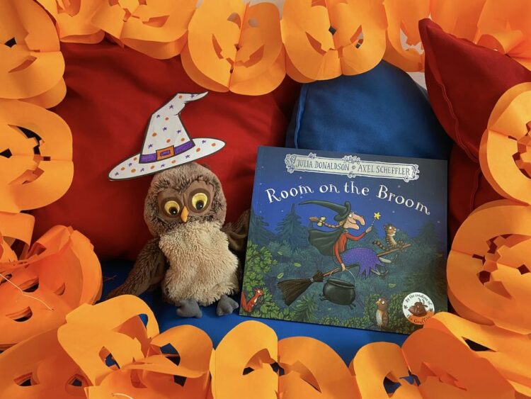 Halloween story time! Halloween story time Halloween story time