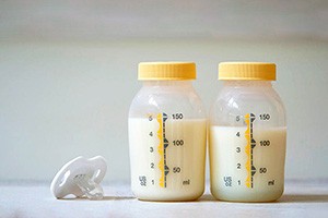 come conservare il latte materno